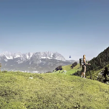 In St Johann Near Slopes Дом отдыха Alpendorf (Tyrol)